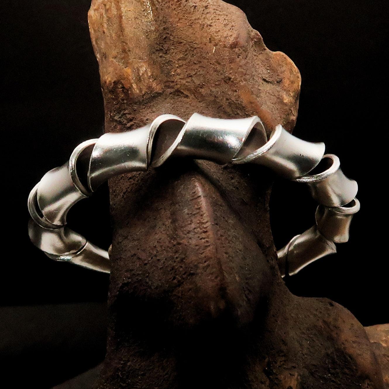 Excellent handcrafted minimalistic TWISTED Sterling Silver Bracelet / Bangle